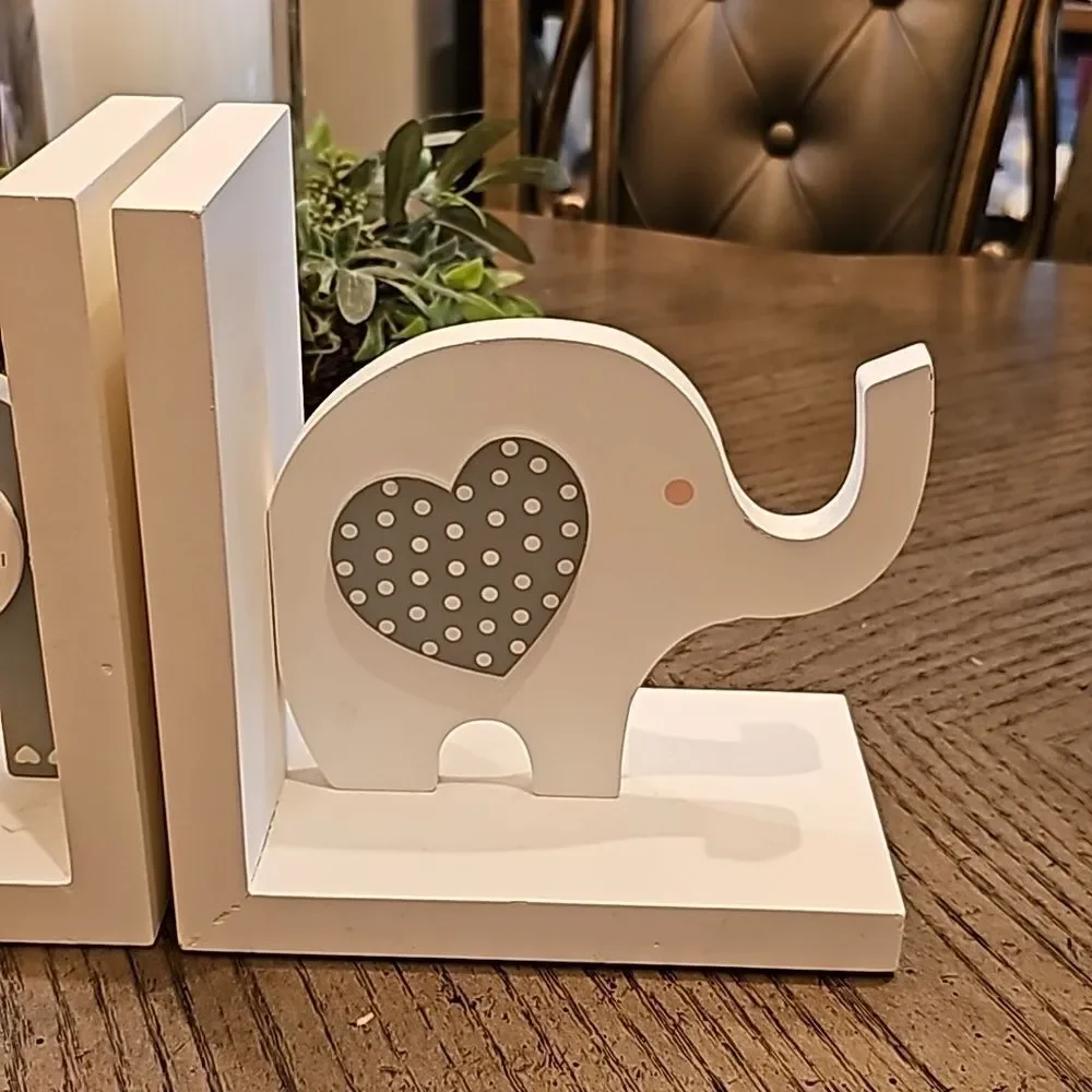 Wooden elephant bookends